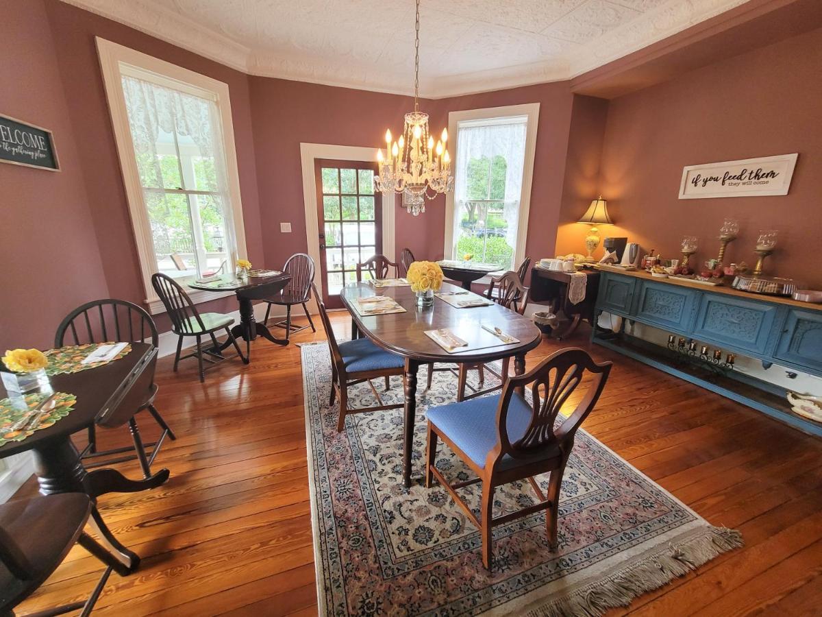 Camellia Rose Inn- King Room Southern Charm Gainesville Exterior foto